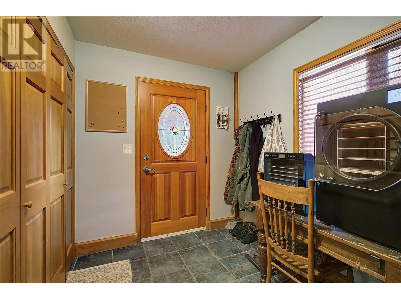 346 Hummingbird Avenue