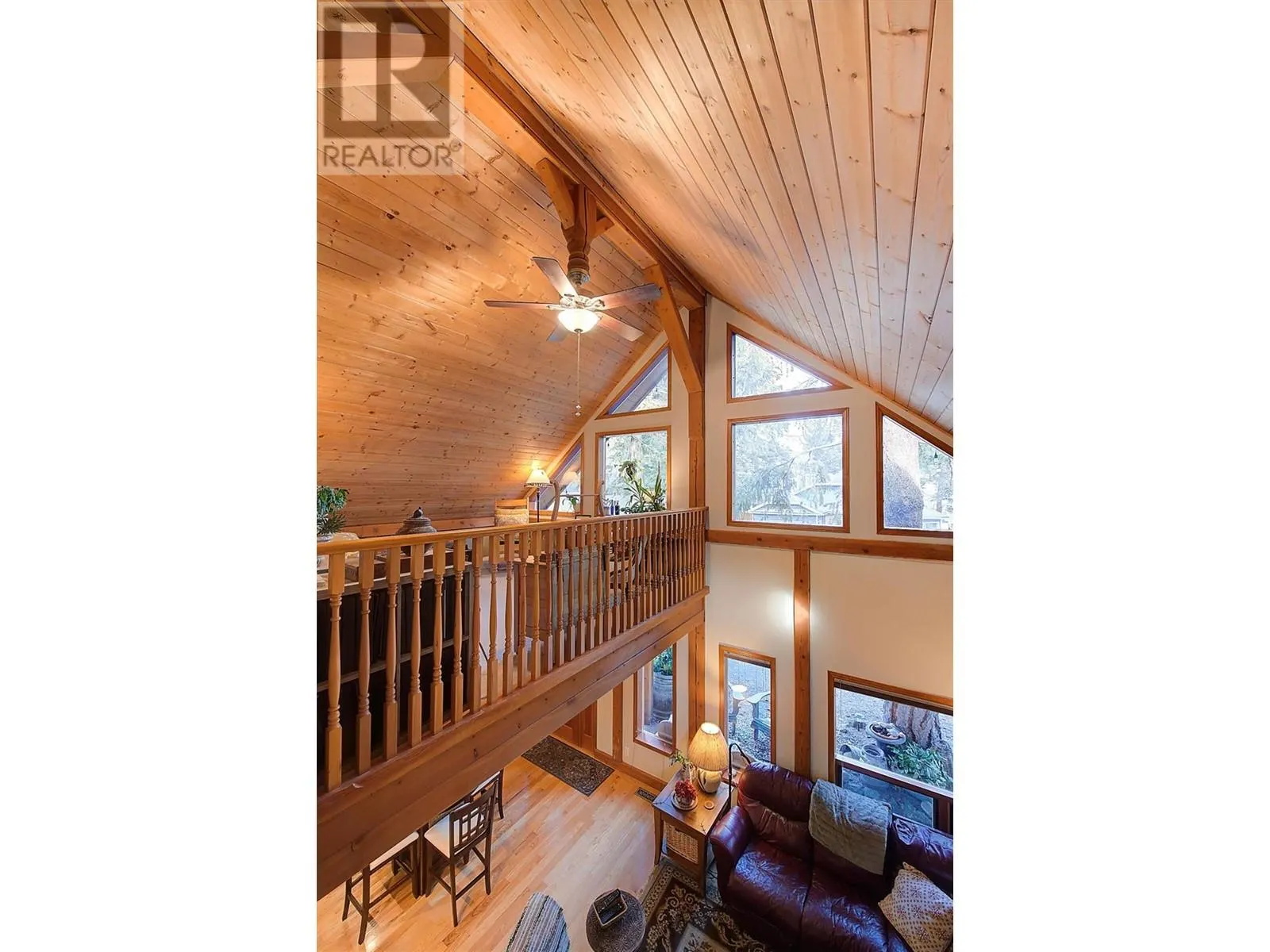 346 Hummingbird Avenue