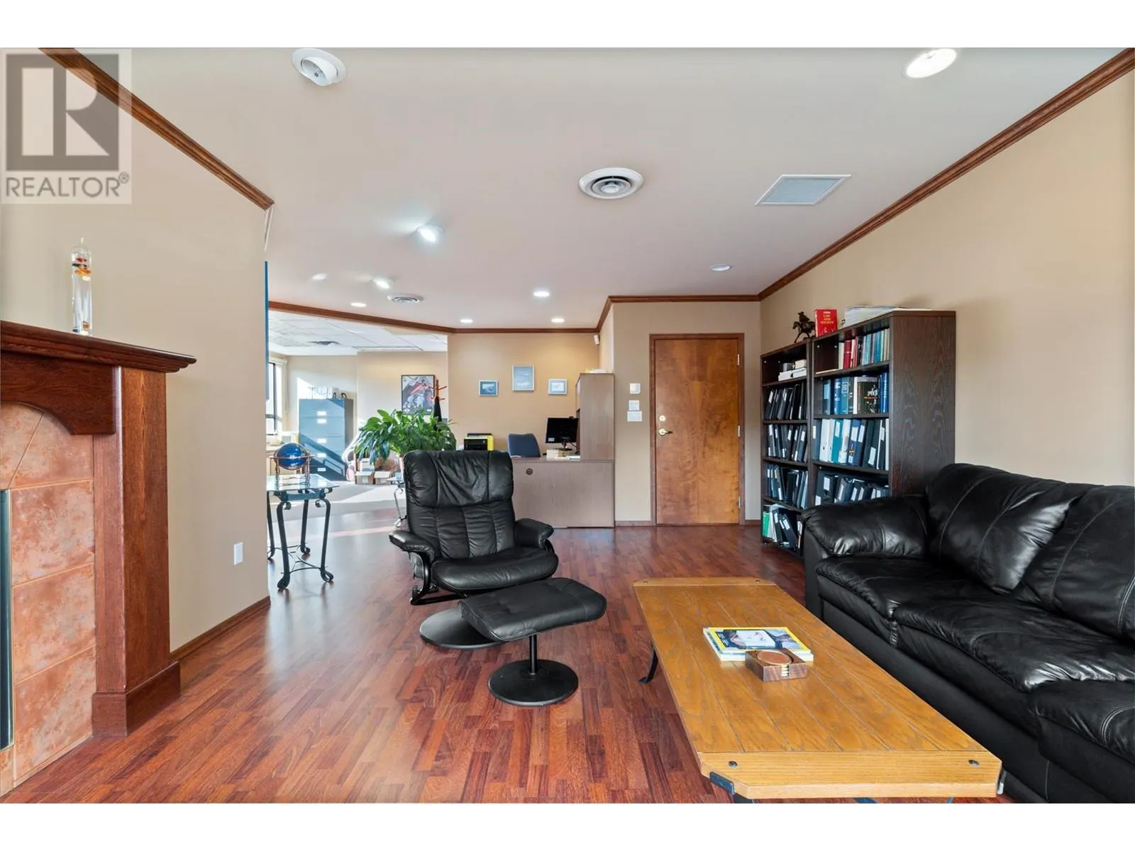 571 6 Street NE Unit# 203