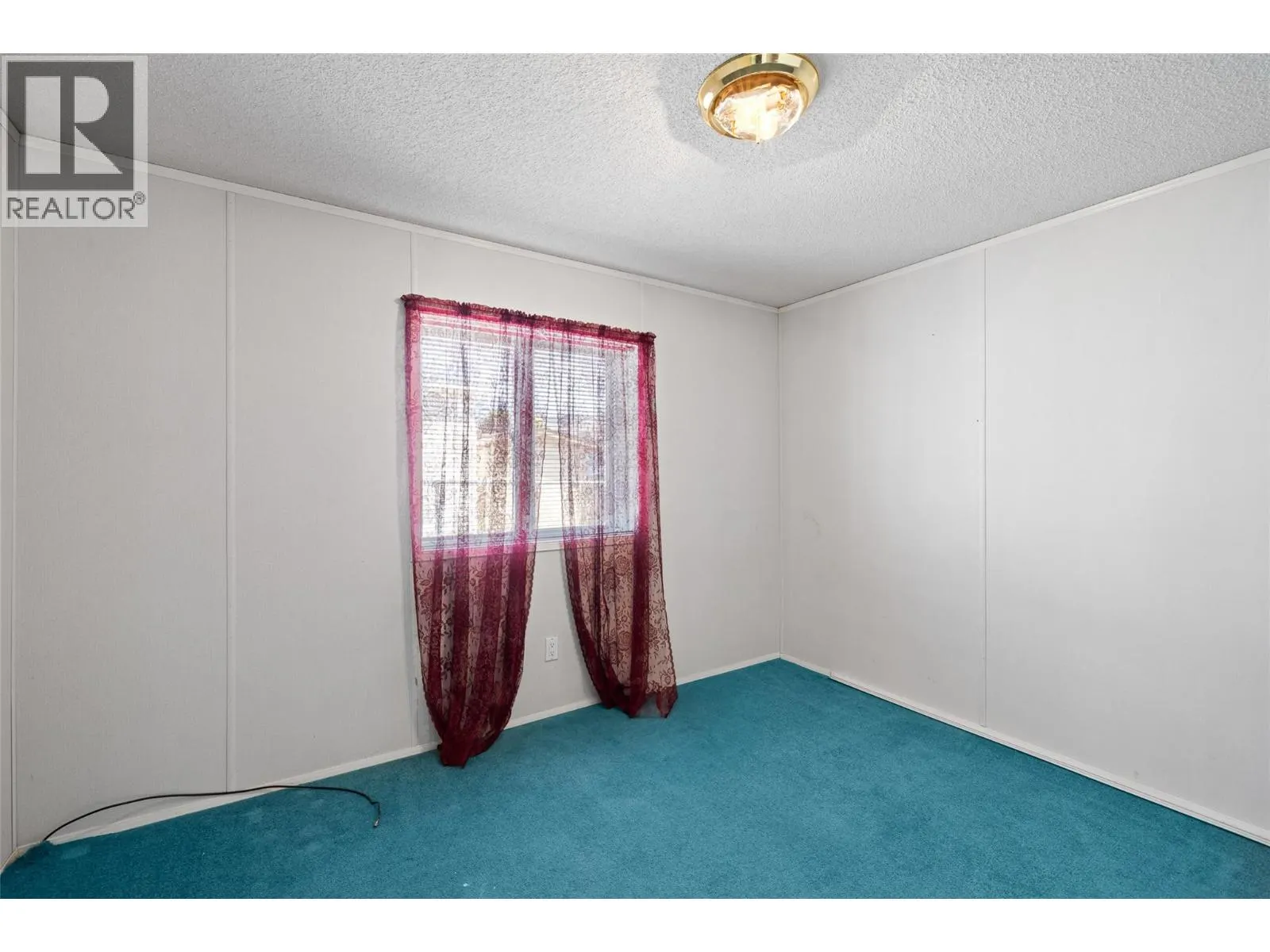 2005 Boucherie Road Unit# 137