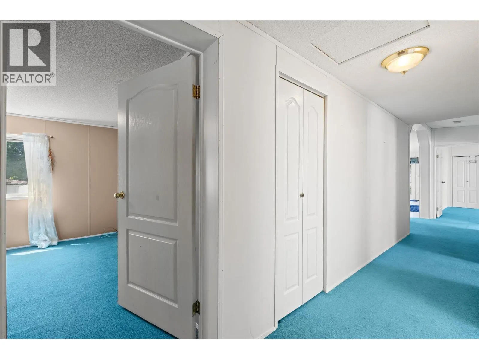 2005 Boucherie Road Unit# 137