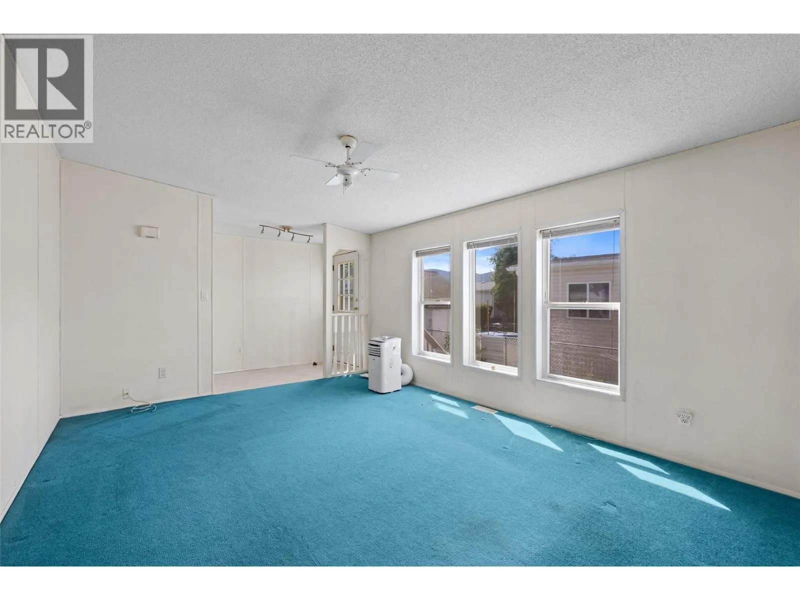2005 Boucherie Road Unit# 137