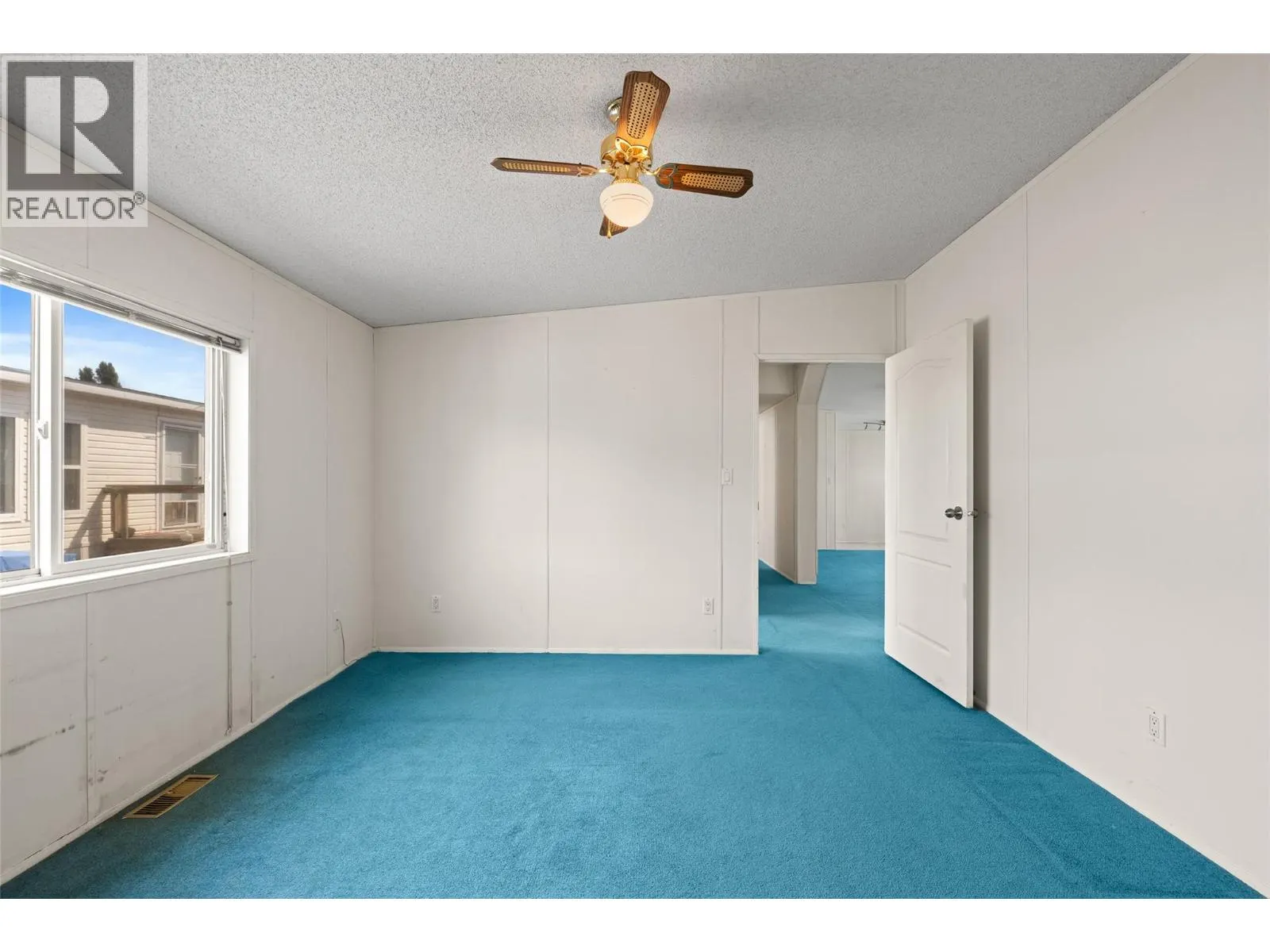 2005 Boucherie Road Unit# 137