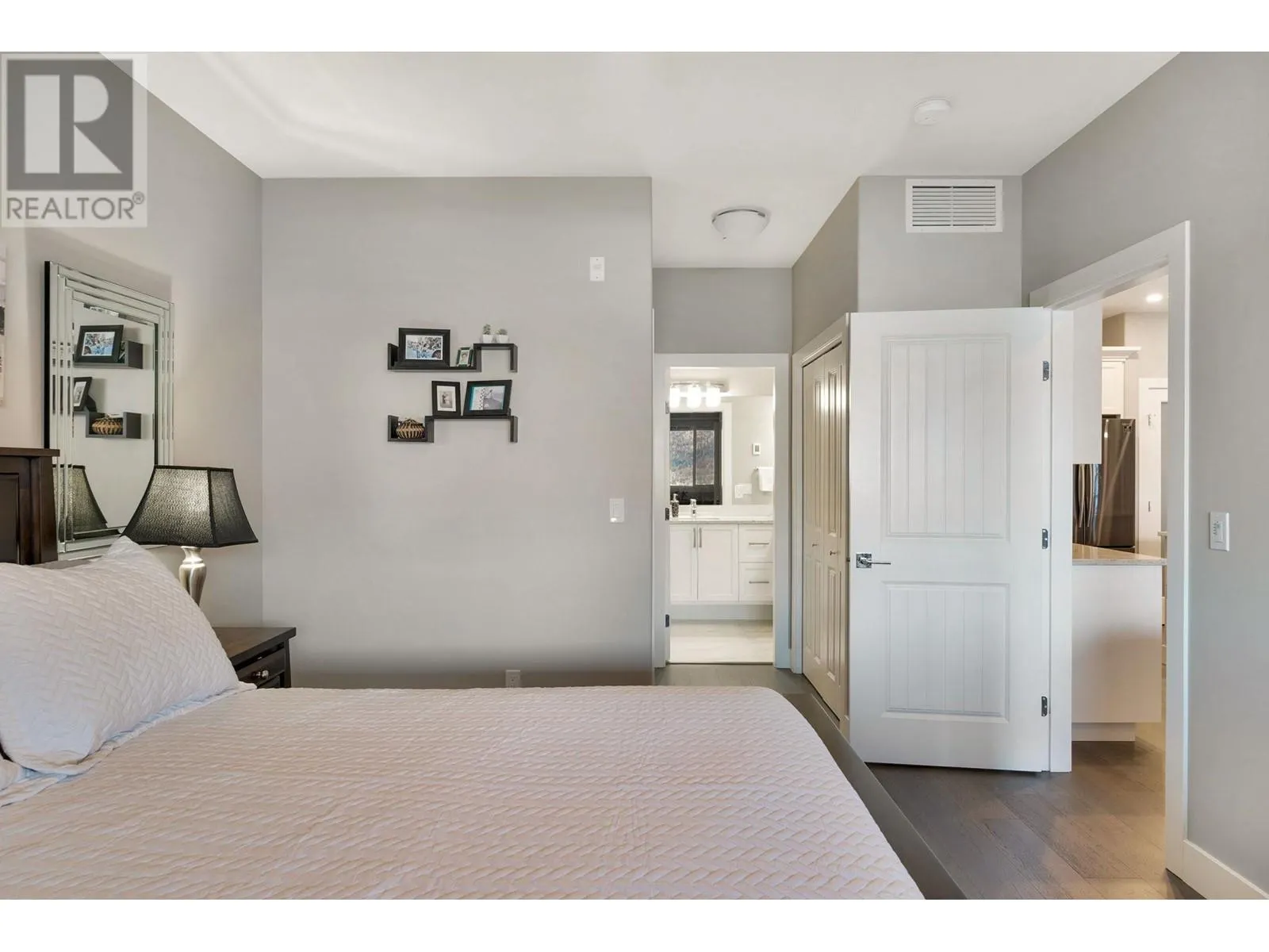 3475 Granite Close Unit# 104