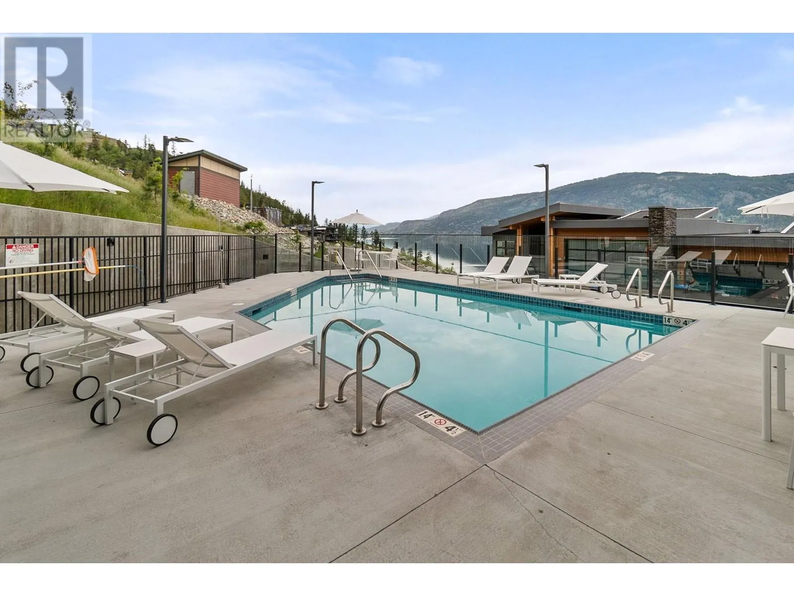 3475 Granite Close Unit# 104