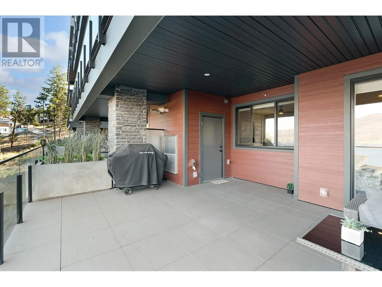 3475 Granite Close Unit# 104