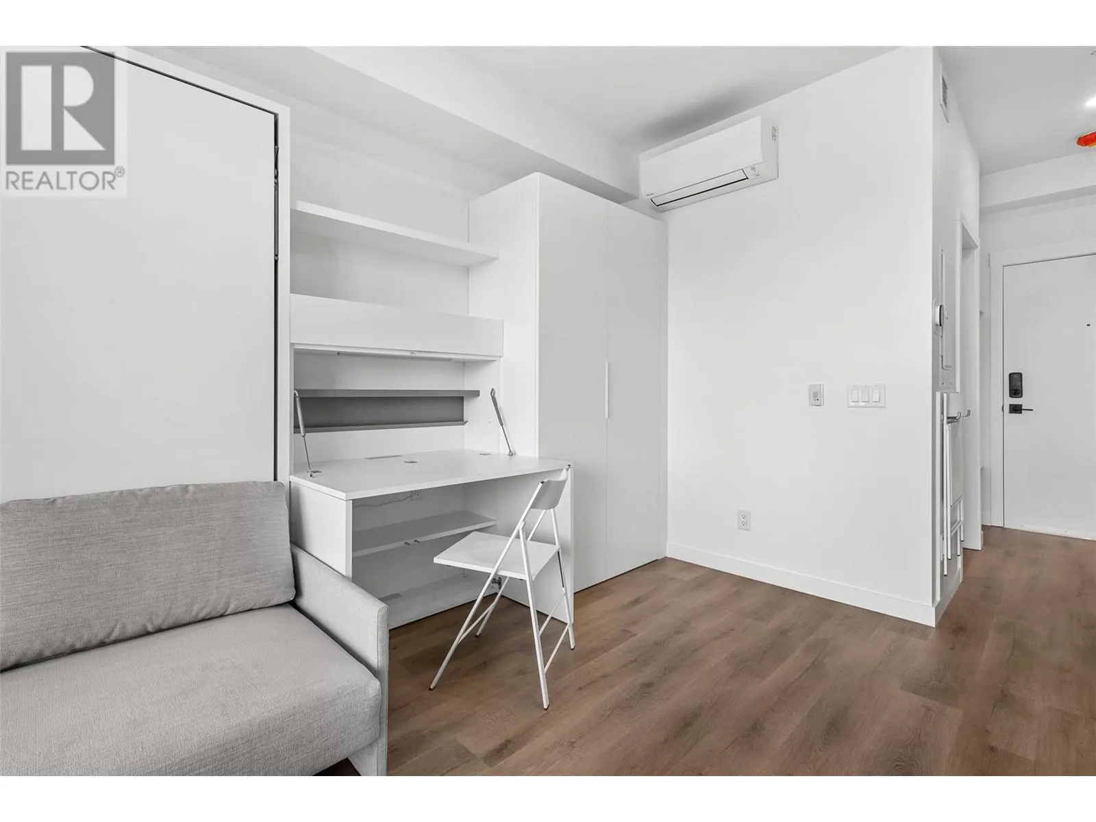 1274 Devonshire Avenue Unit# 507