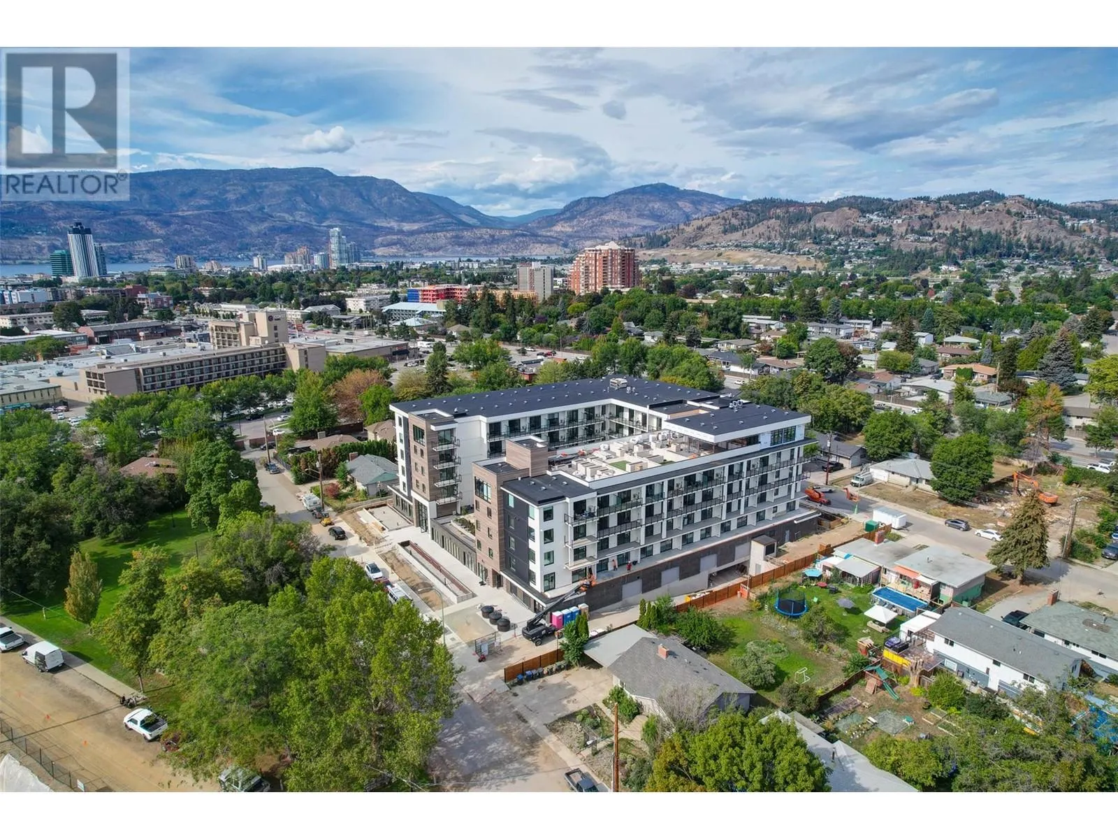 1274 Devonshire Avenue Unit# 507