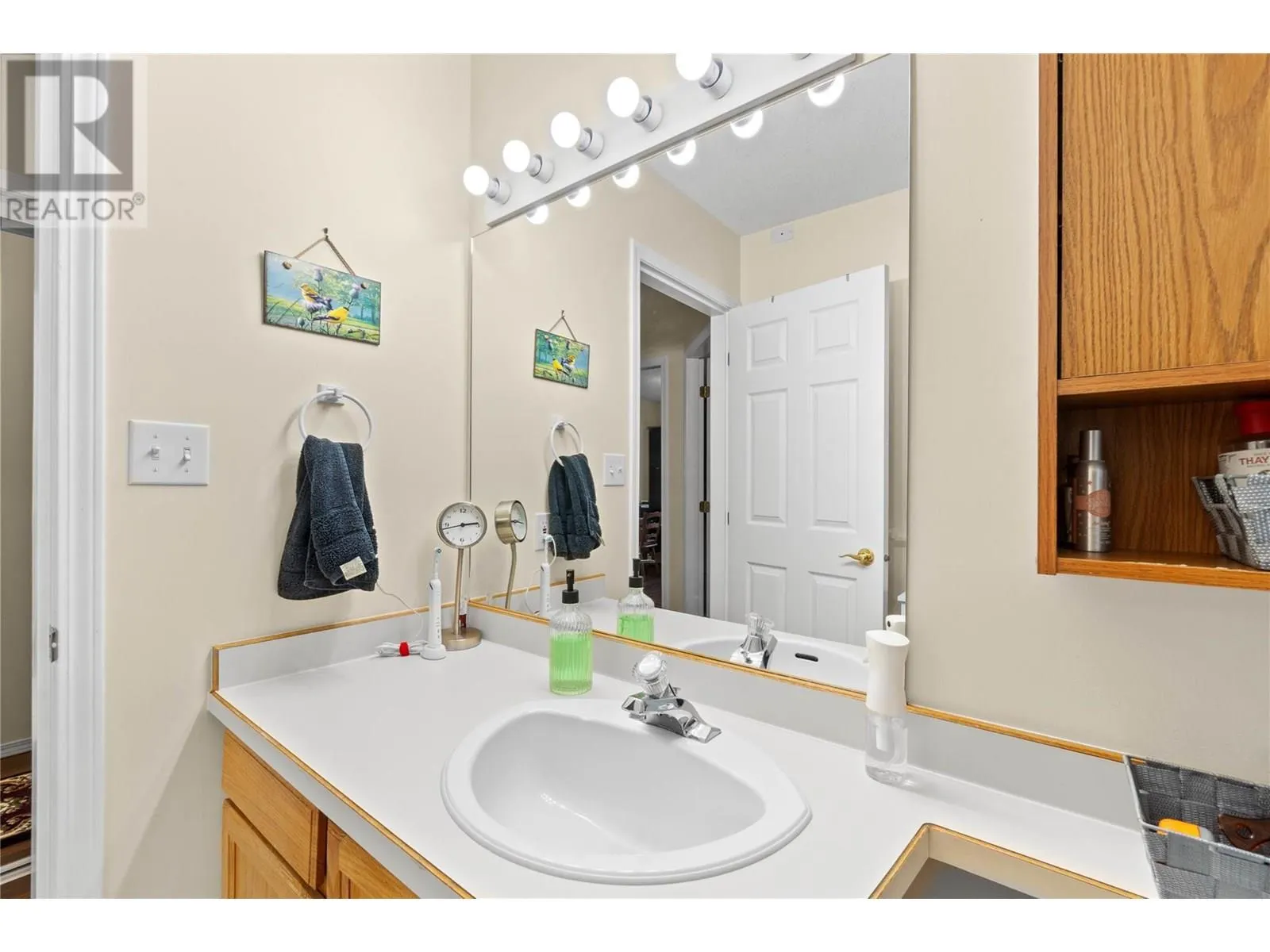 211 Kildonan Avenue Unit# 210 Lot# 10