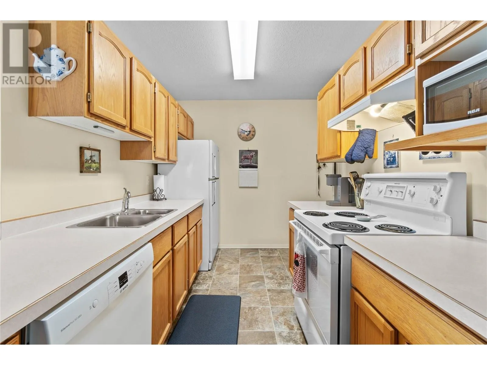 211 Kildonan Avenue Unit# 210 Lot# 10