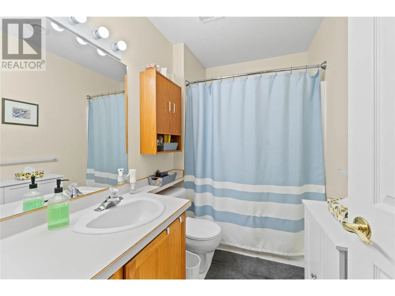 211 Kildonan Avenue Unit# 210 Lot# 10