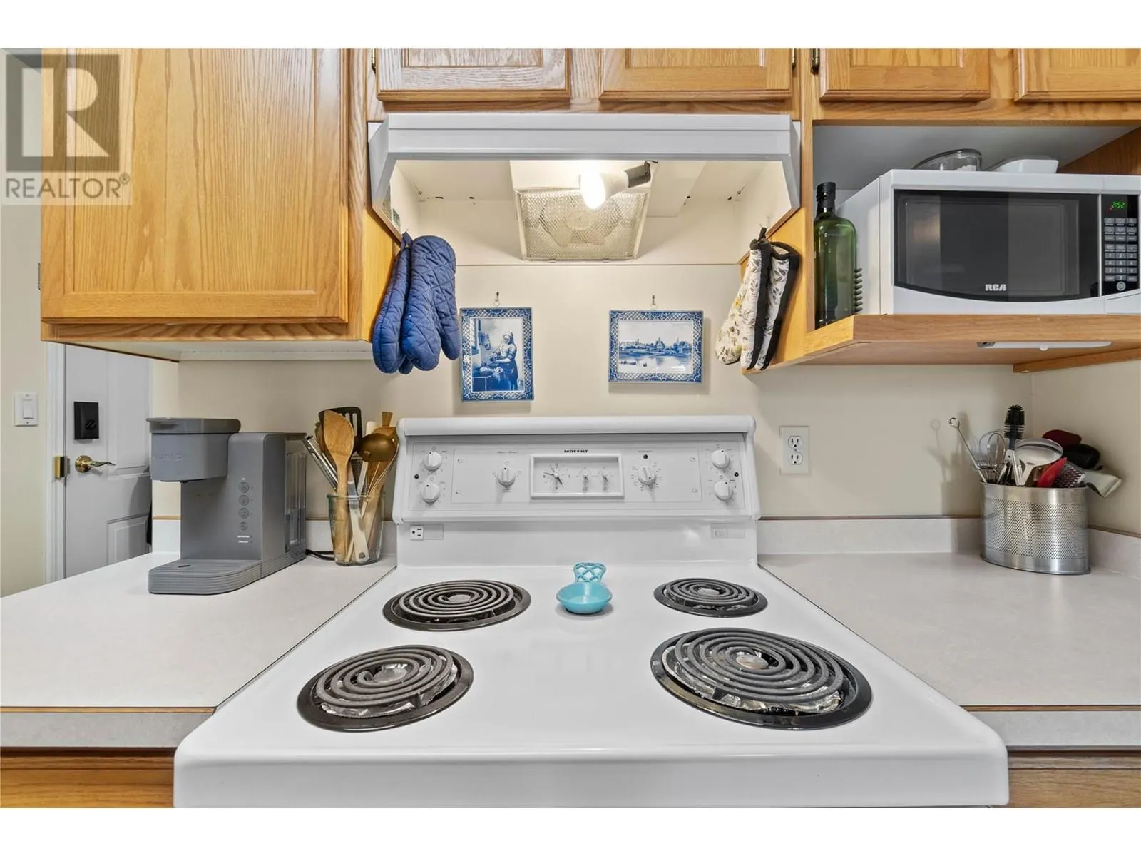 211 Kildonan Avenue Unit# 210 Lot# 10