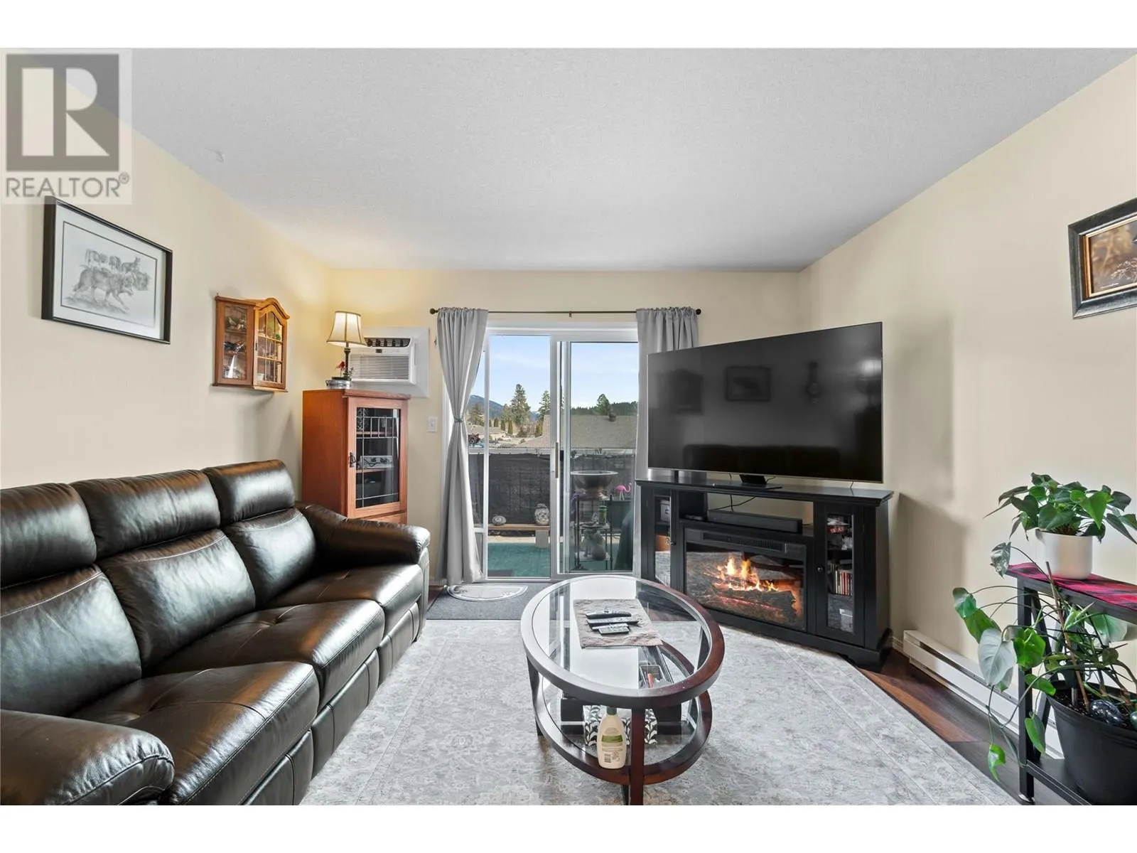 211 Kildonan Avenue Unit# 210 Lot# 10
