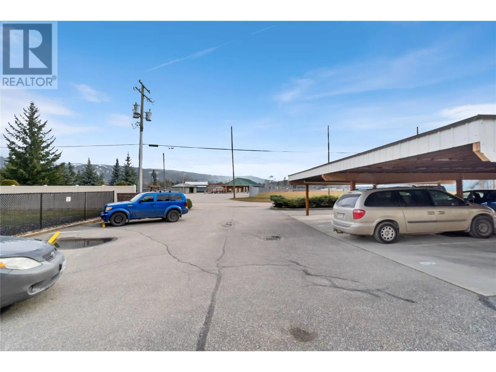 211 Kildonan Avenue Unit# 210 Lot# 10