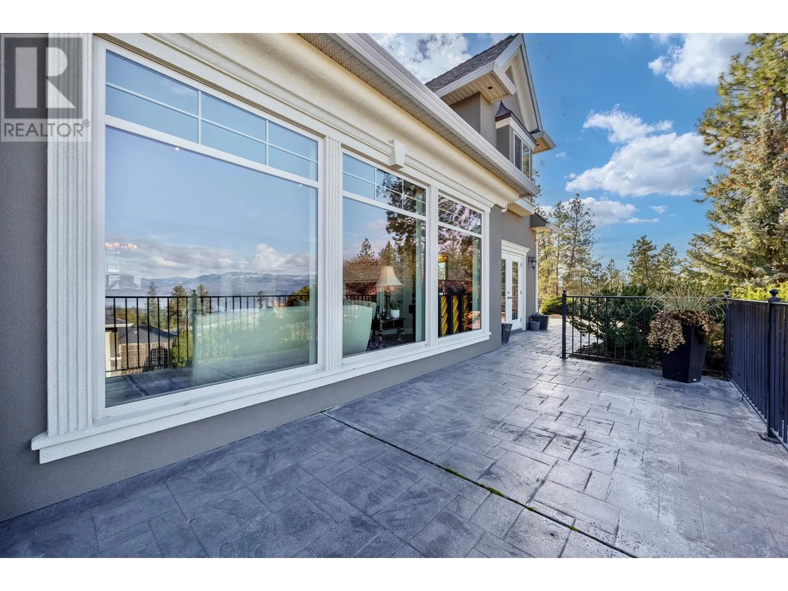 602 Arbor View Drive