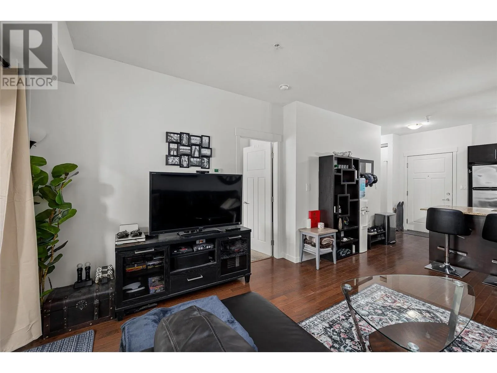 1957 Kane Road Unit# 206