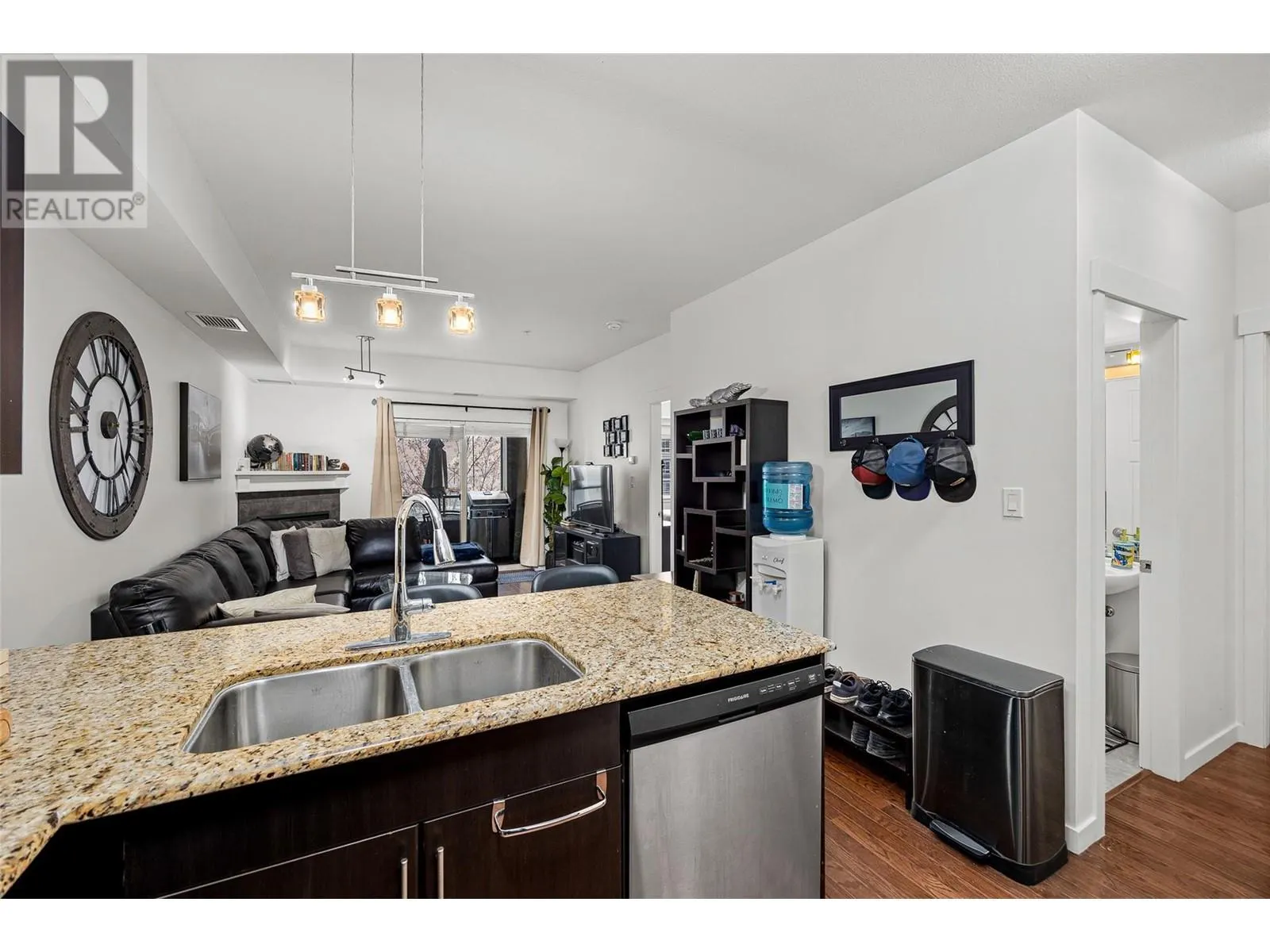 1957 Kane Road Unit# 206
