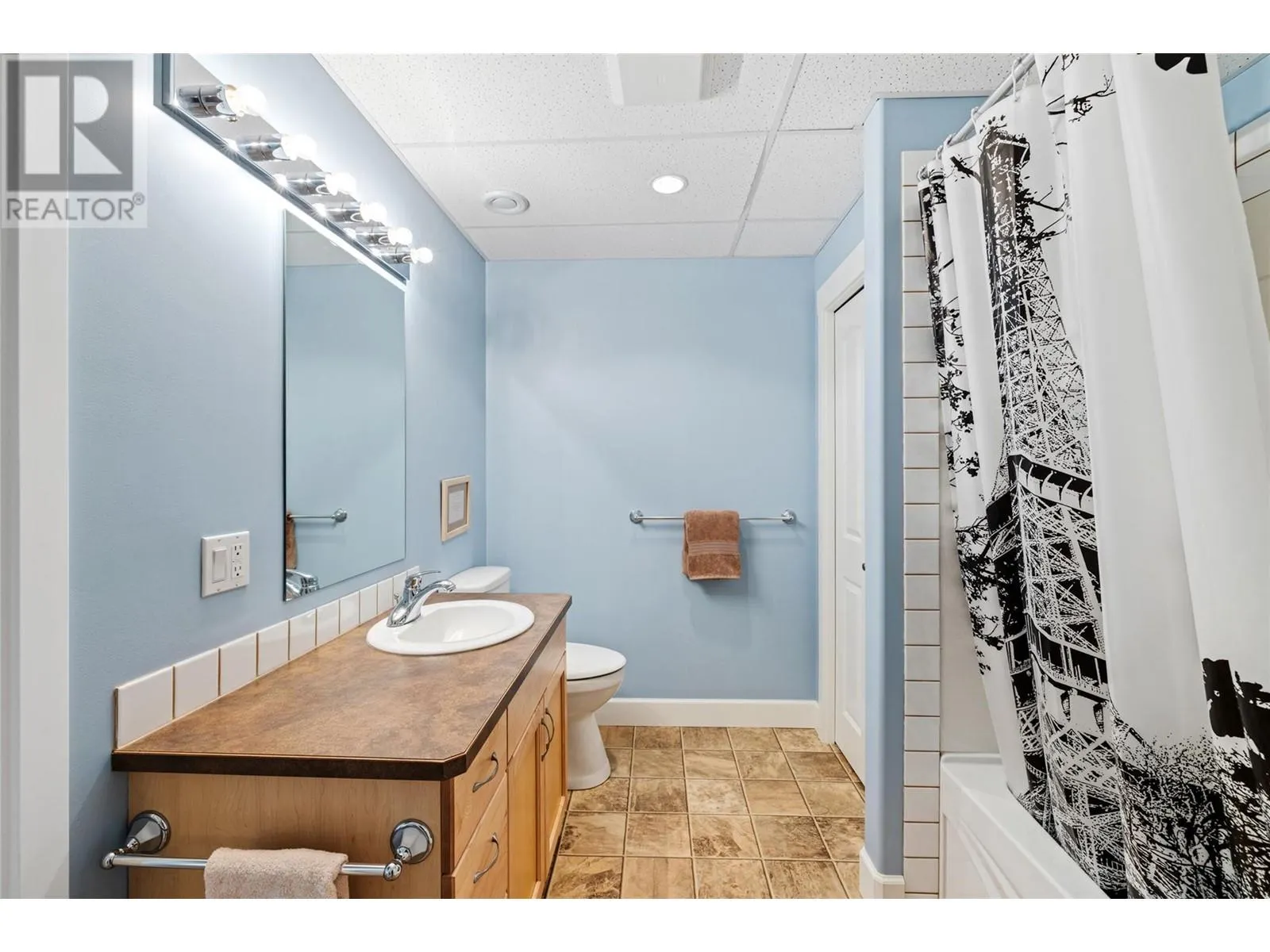 4035 Gellatly Road Unit# 239