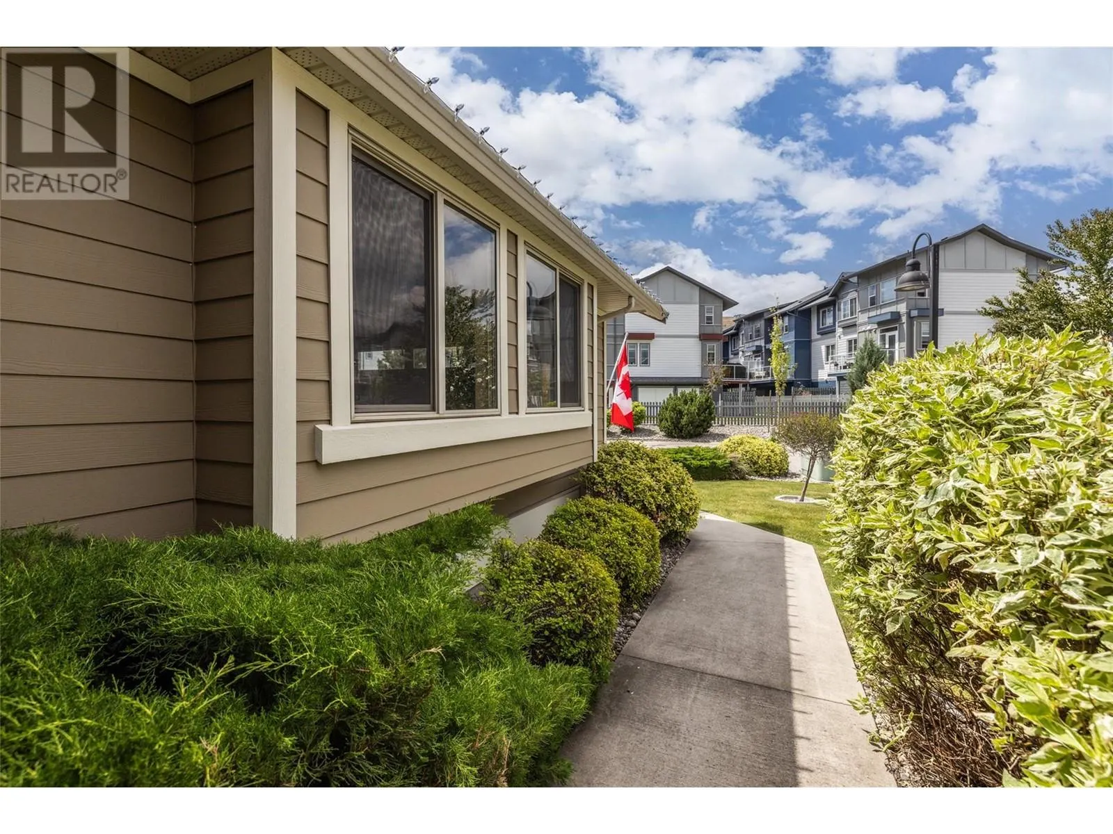 4035 Gellatly Road Unit# 239
