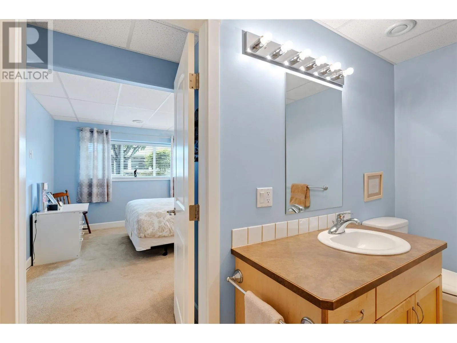 4035 Gellatly Road Unit# 239
