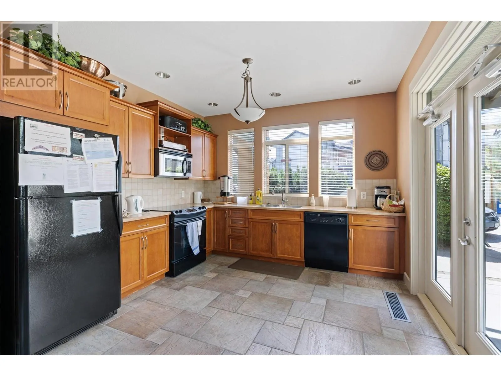 4035 Gellatly Road Unit# 239