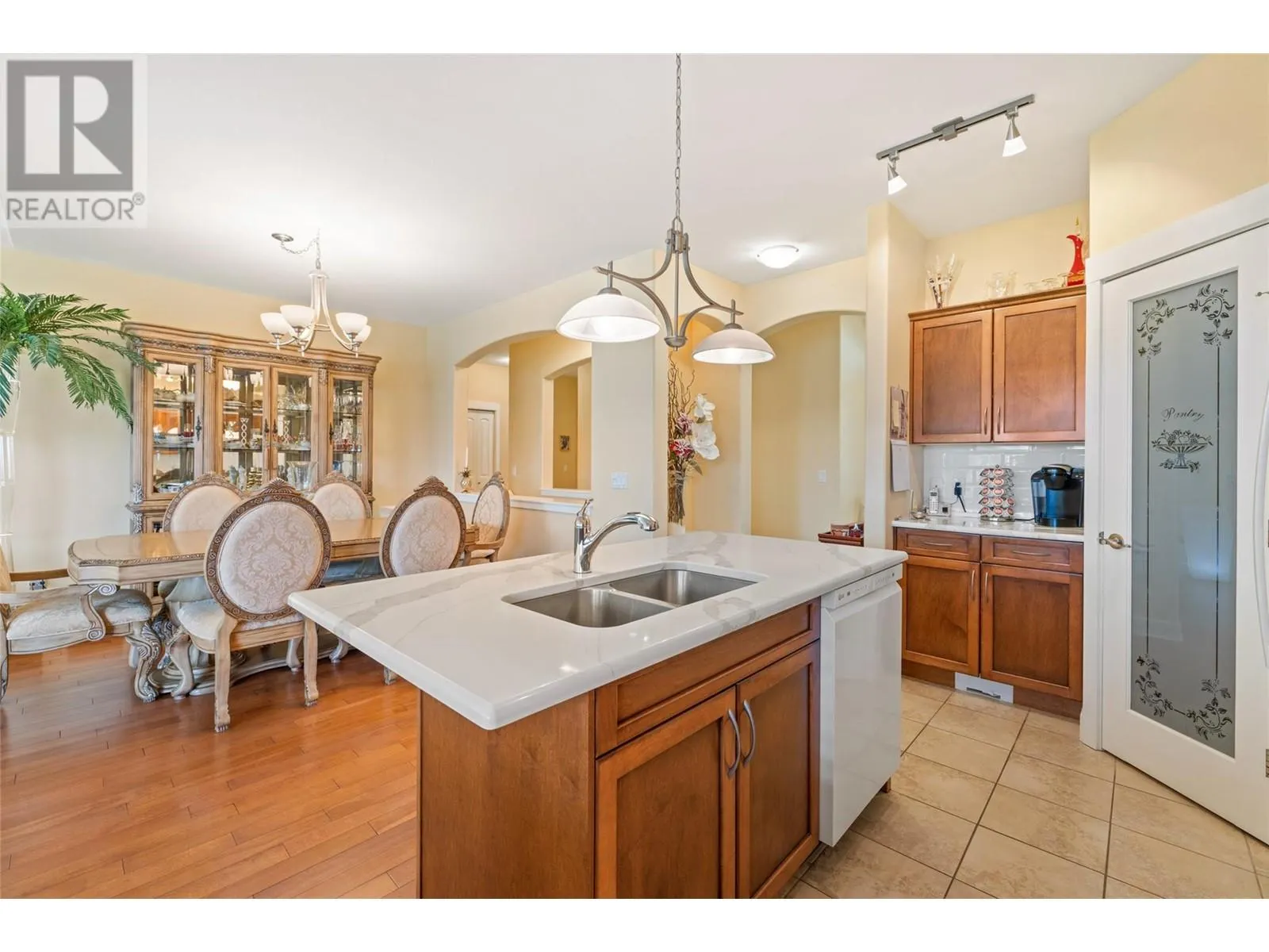 4035 Gellatly Road Unit# 239