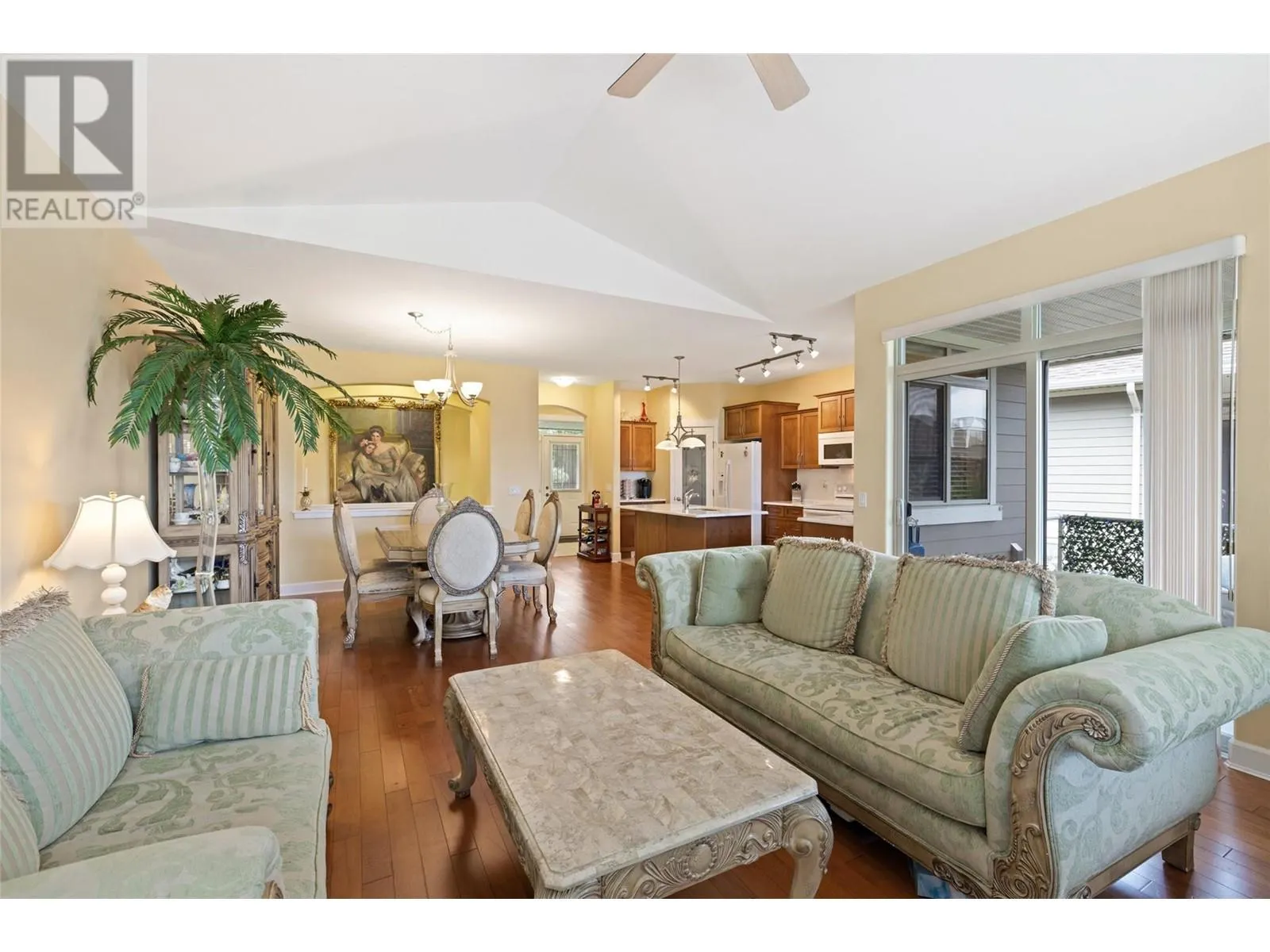 4035 Gellatly Road Unit# 239