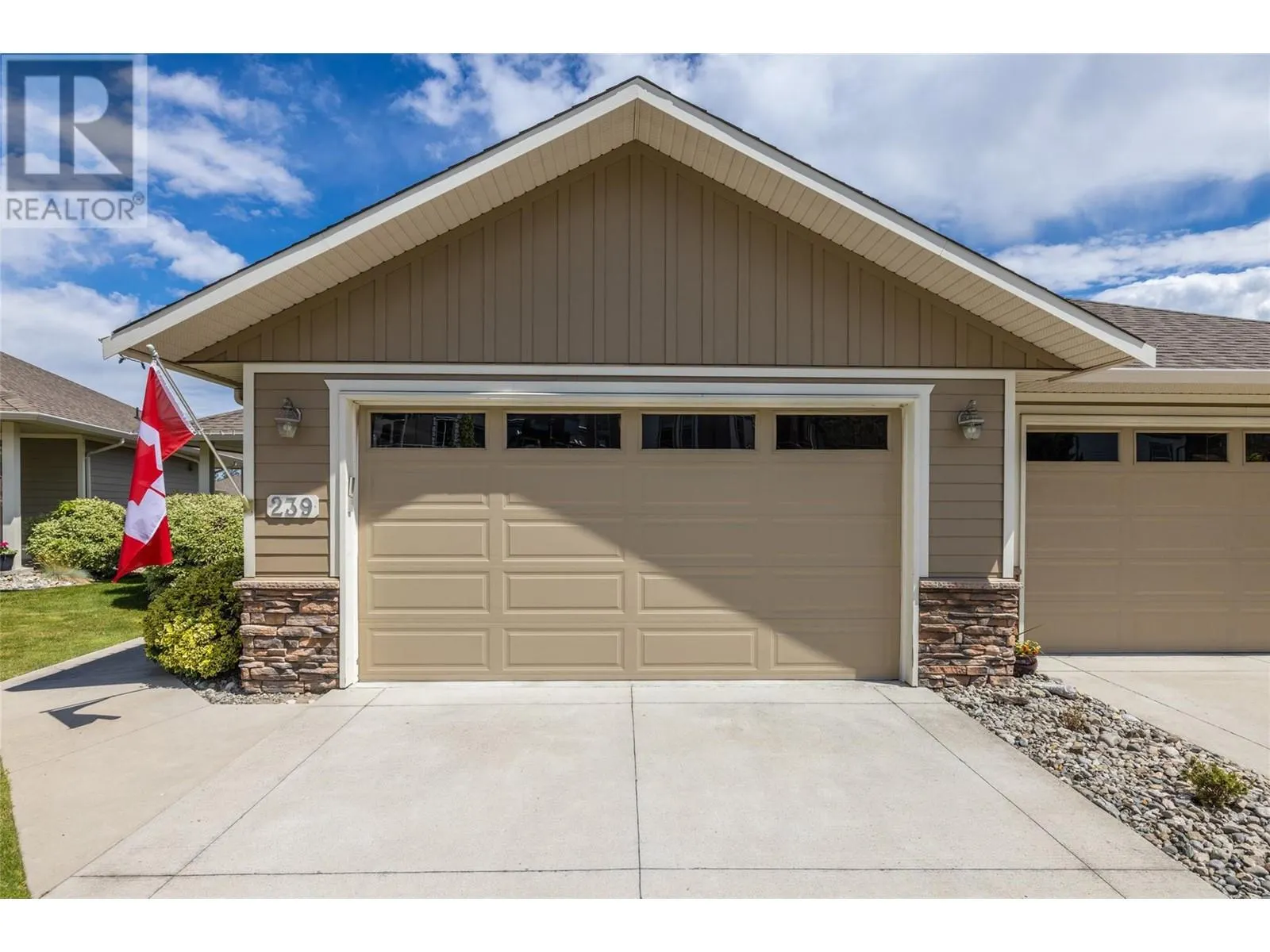 4035 Gellatly Road Unit# 239