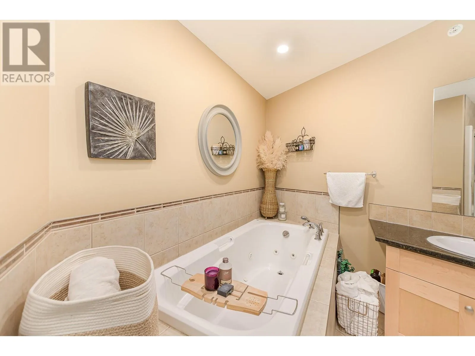 1130 Riverside Avenue Unit# 19