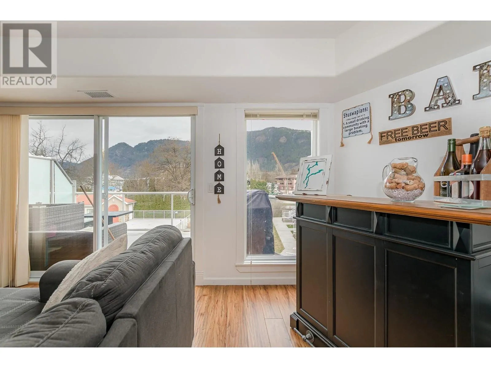 1130 Riverside Avenue Unit# 19
