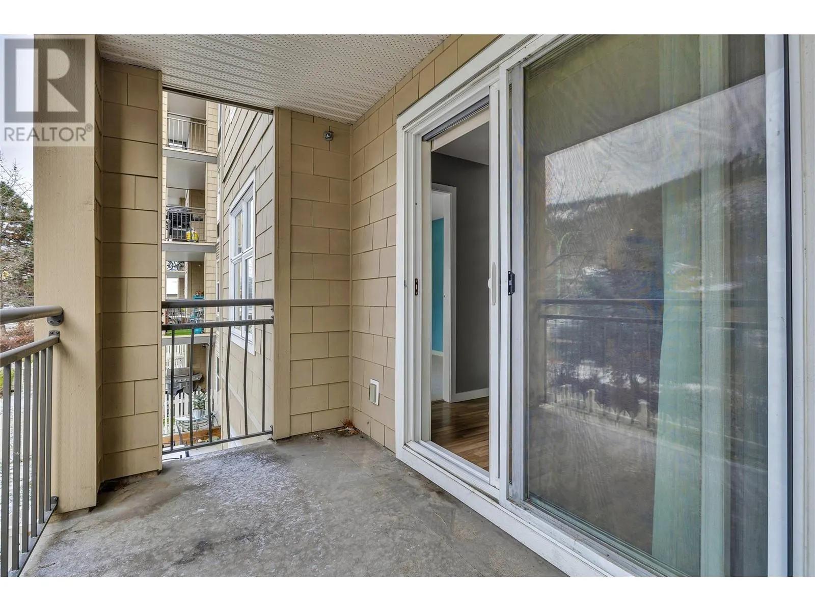 547 Yates Road Unit# 203