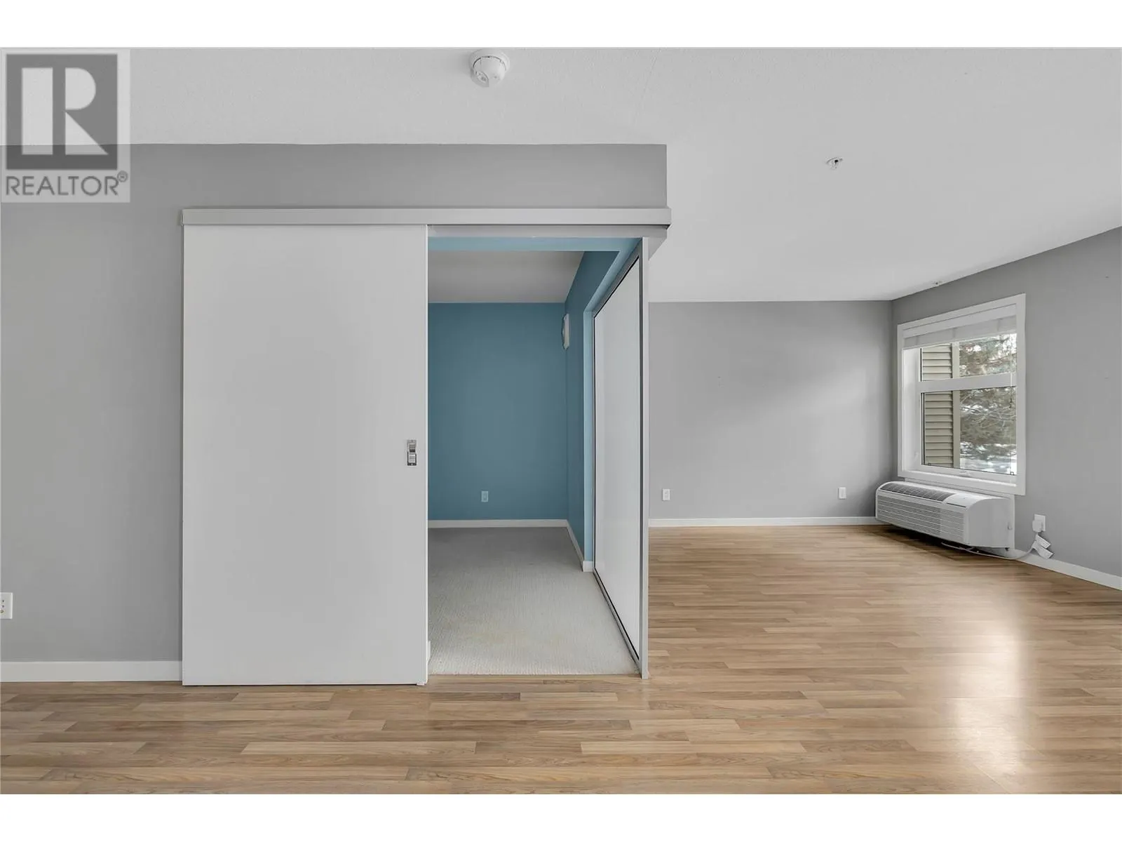 547 Yates Road Unit# 203
