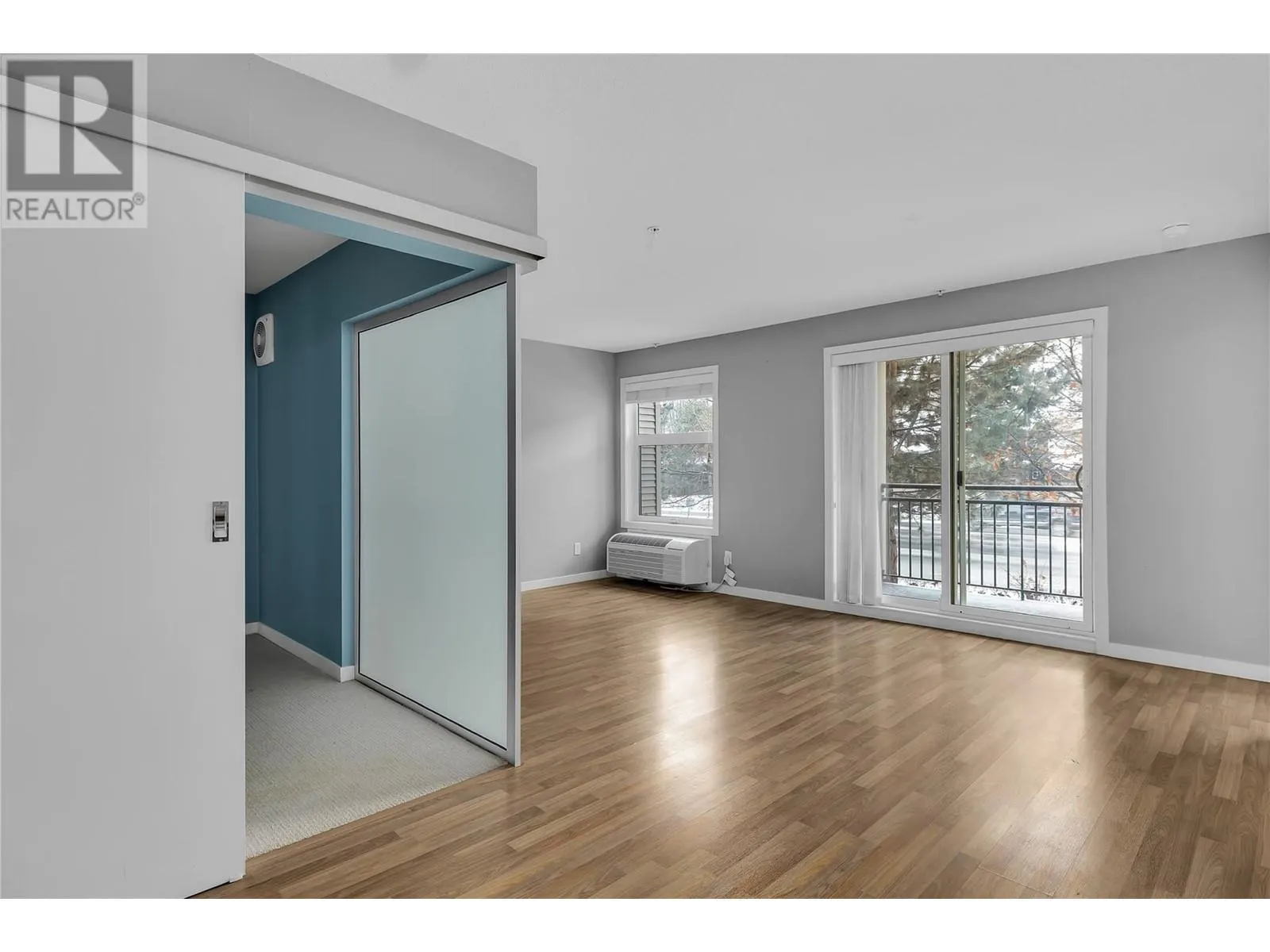 547 Yates Road Unit# 203