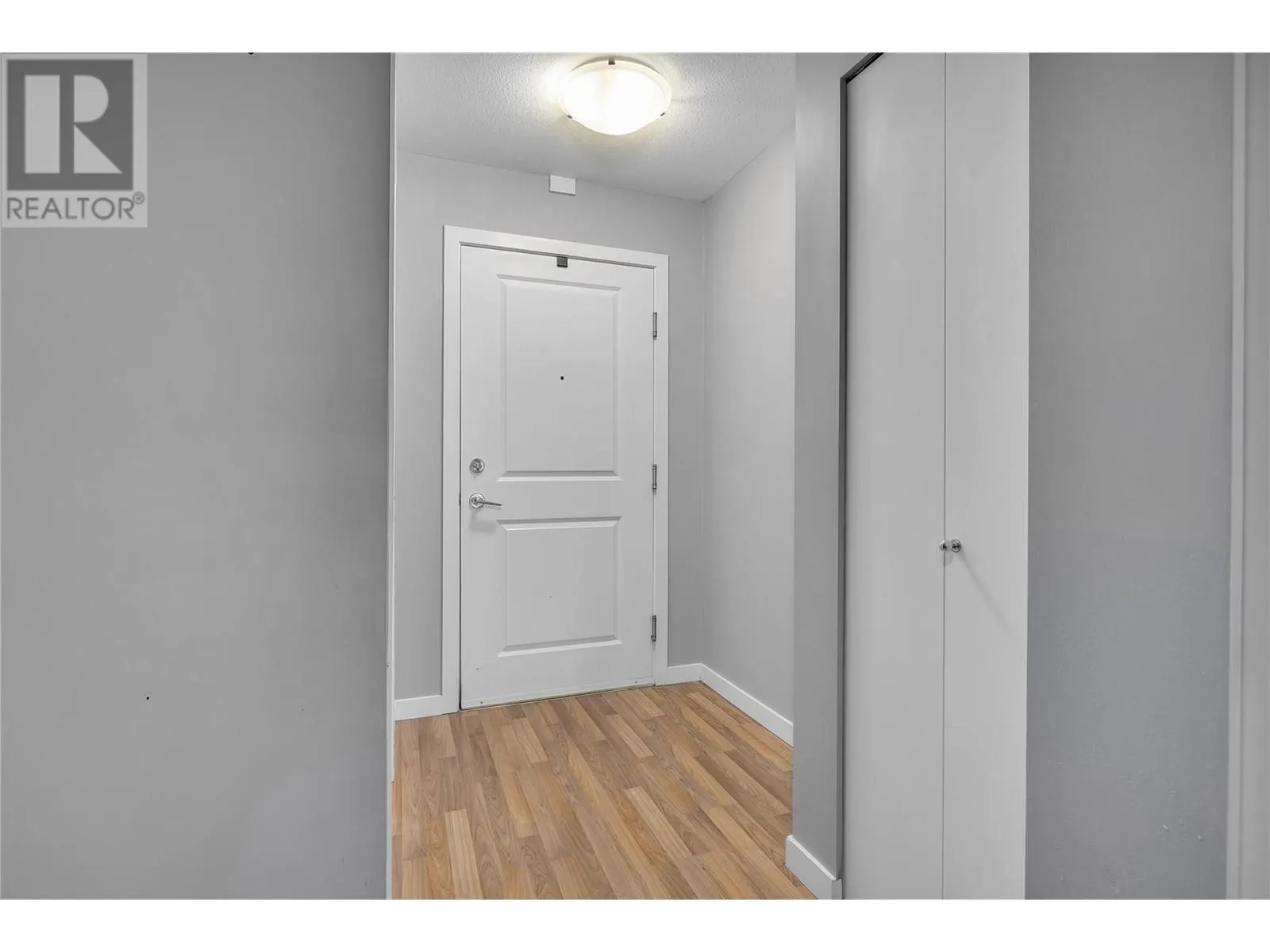 547 Yates Road Unit# 203
