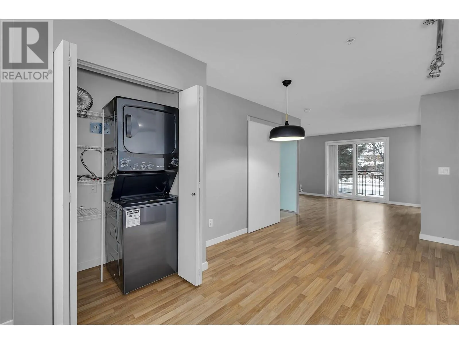 547 Yates Road Unit# 203