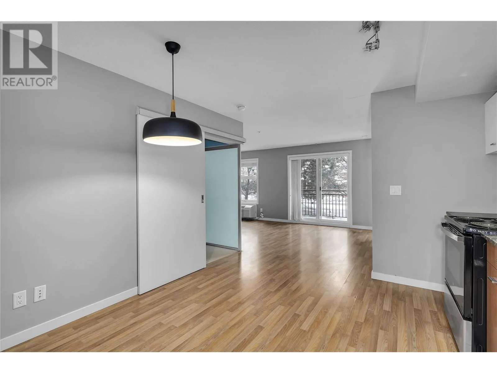 547 Yates Road Unit# 203