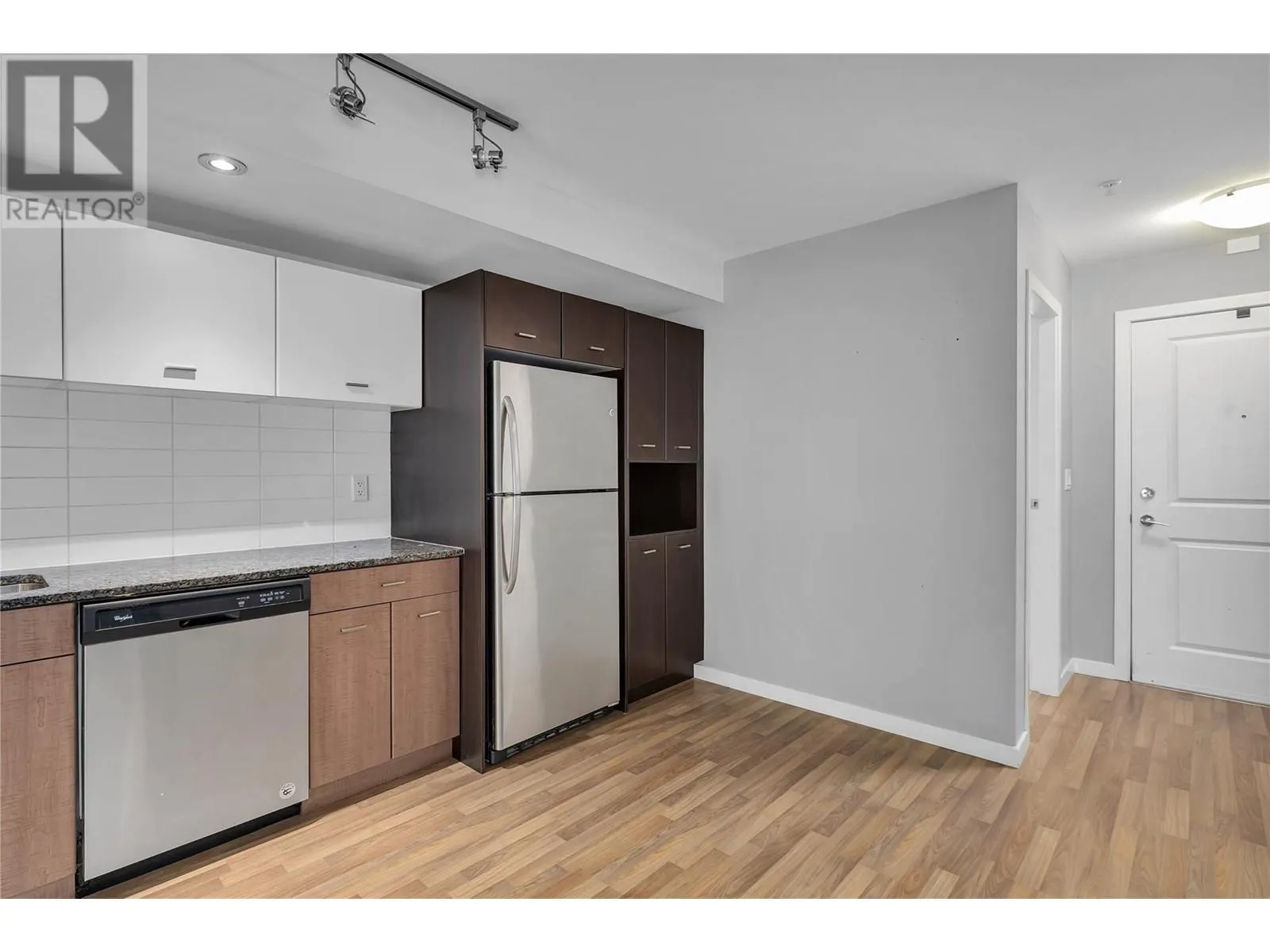 547 Yates Road Unit# 203