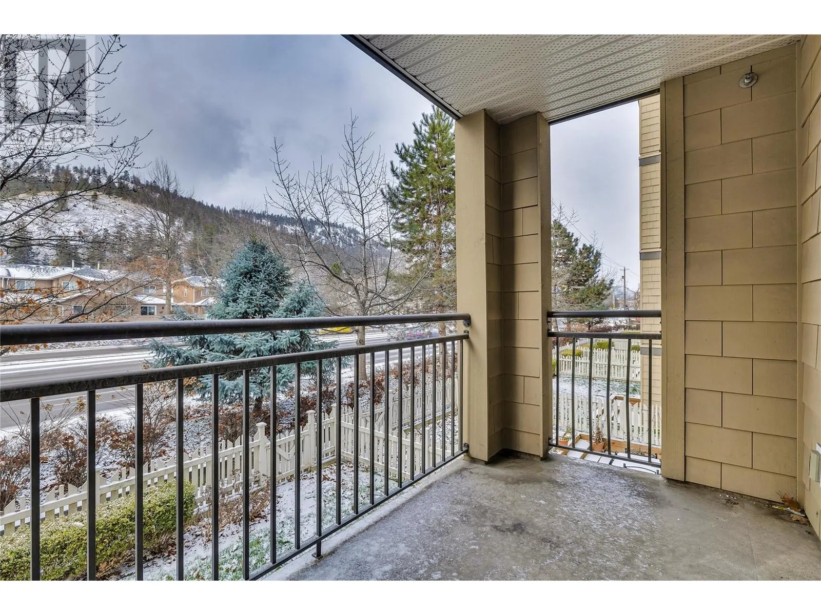 547 Yates Road Unit# 203