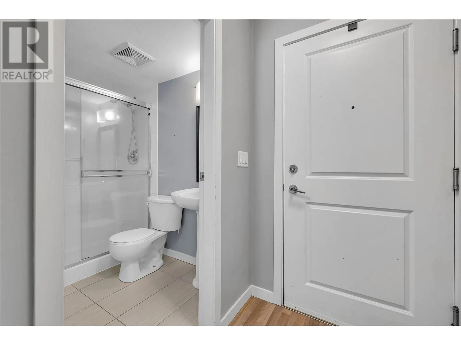 547 Yates Road Unit# 203