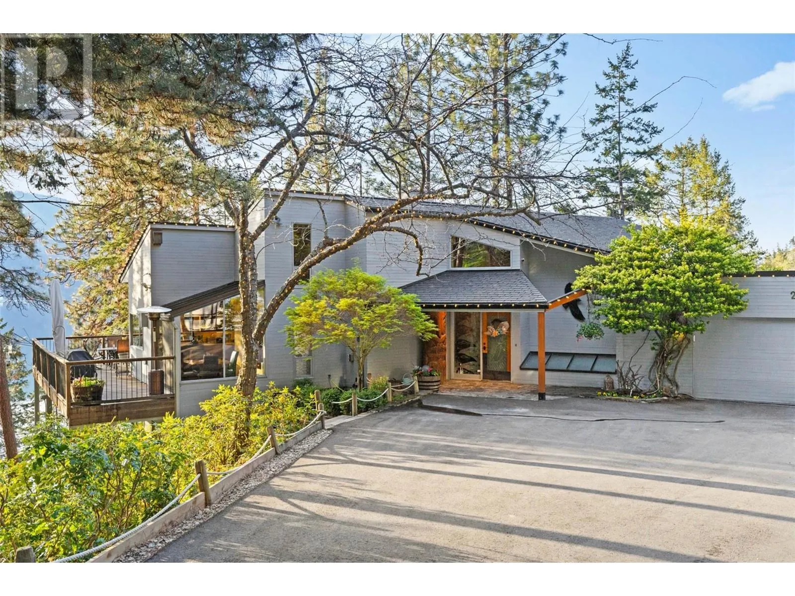 2765 Arthur Road