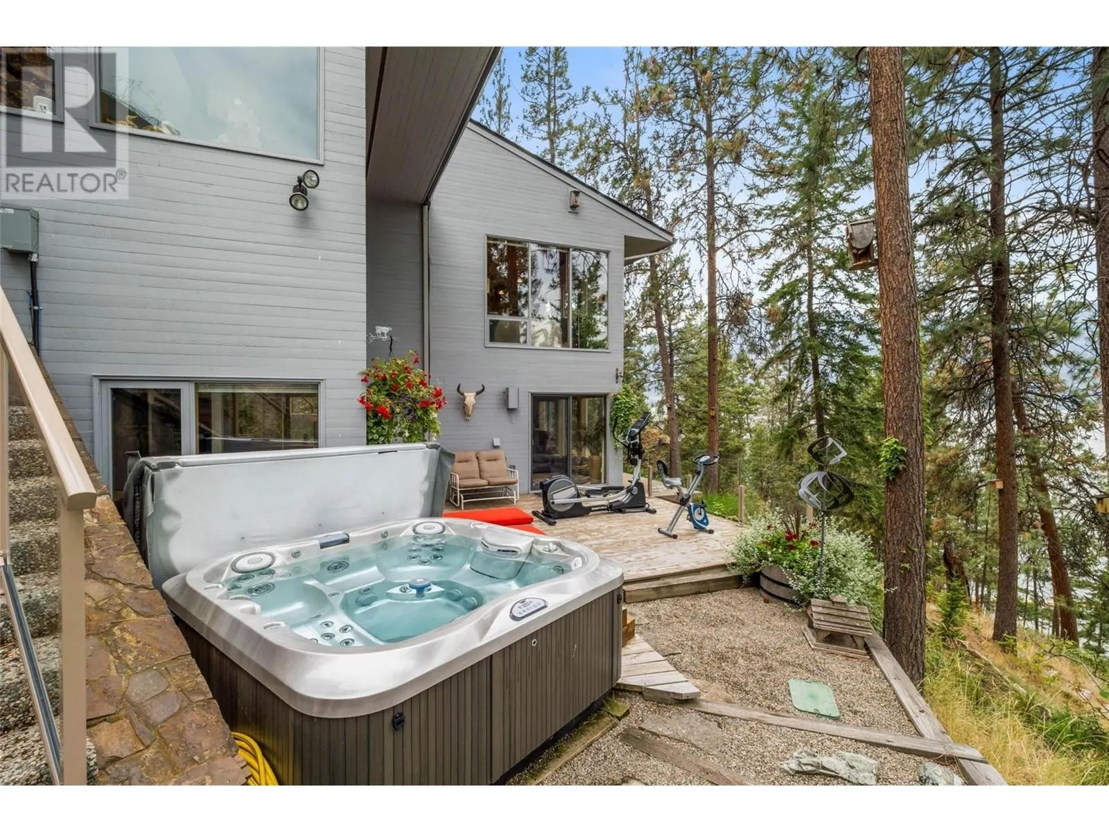 2765 Arthur Road