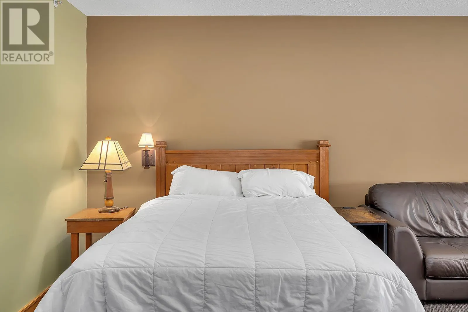 5275 Big White Road Unit# 309