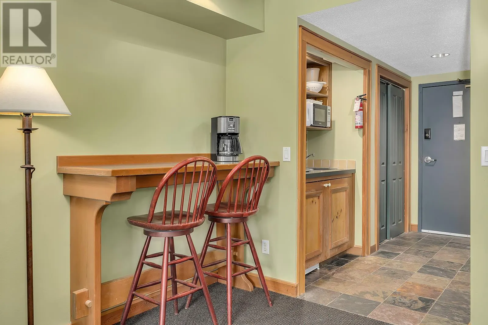5275 Big White Road Unit# 309