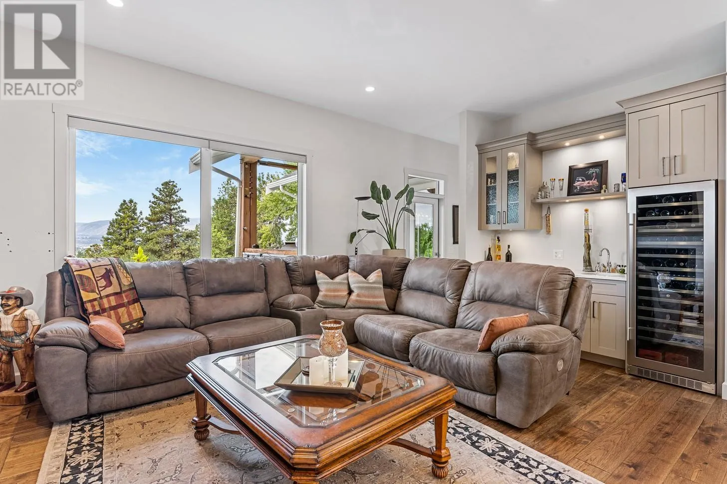 3022 Dunster Road