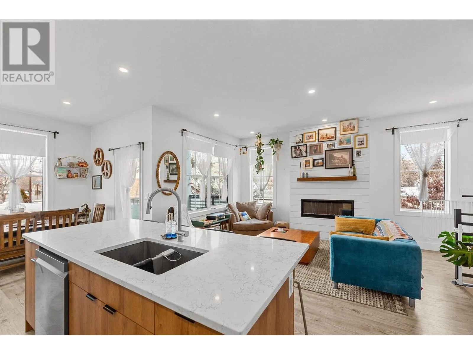 3911 27 Avenue Unit# 202