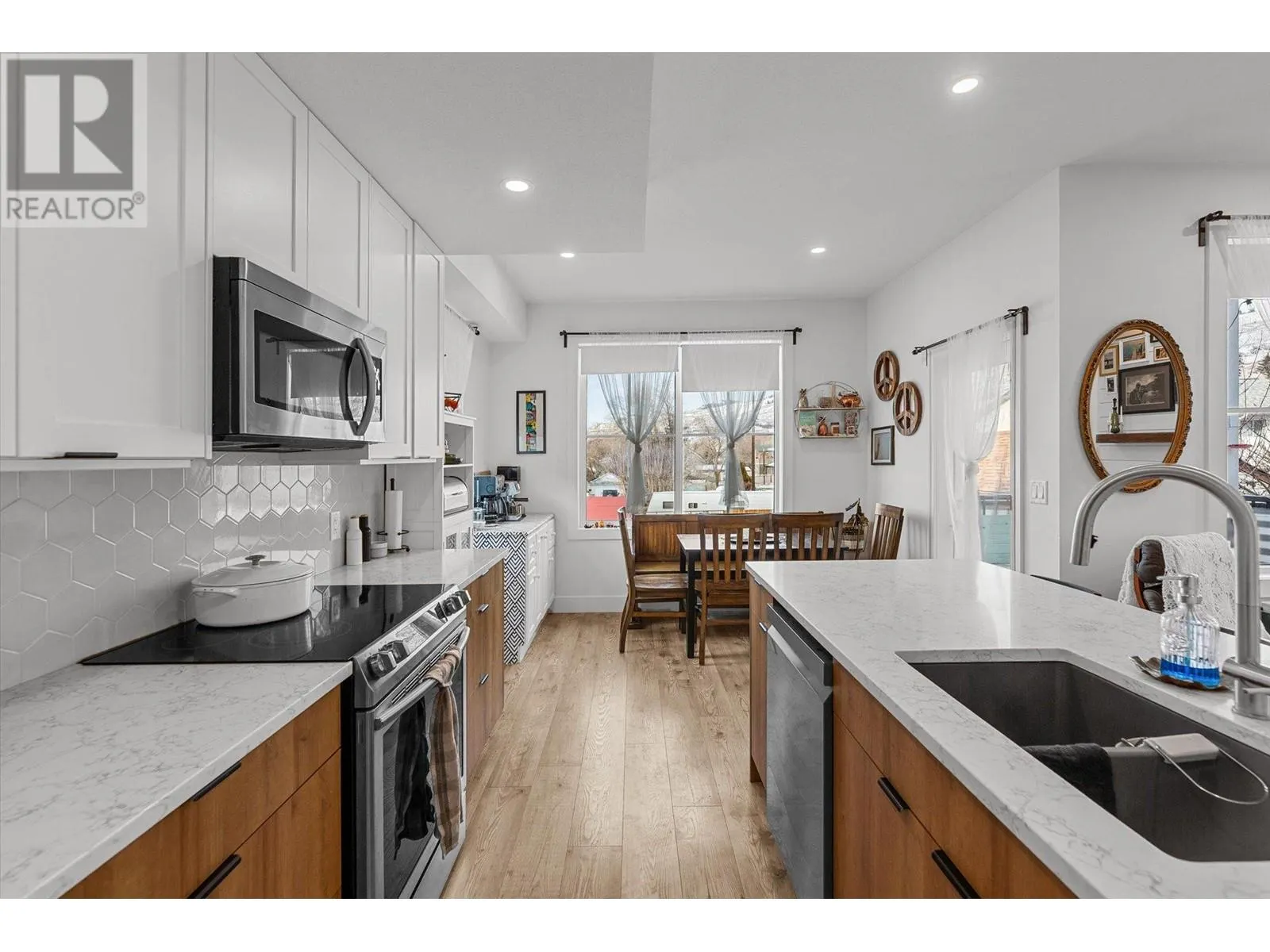 3911 27 Avenue Unit# 202