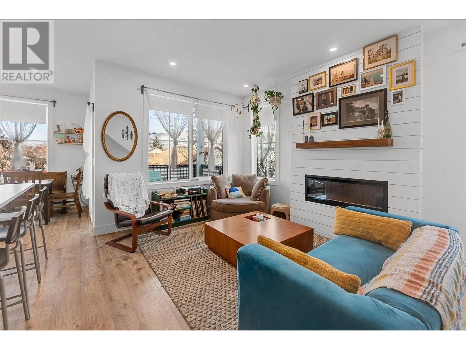 3911 27 Avenue Unit# 202
