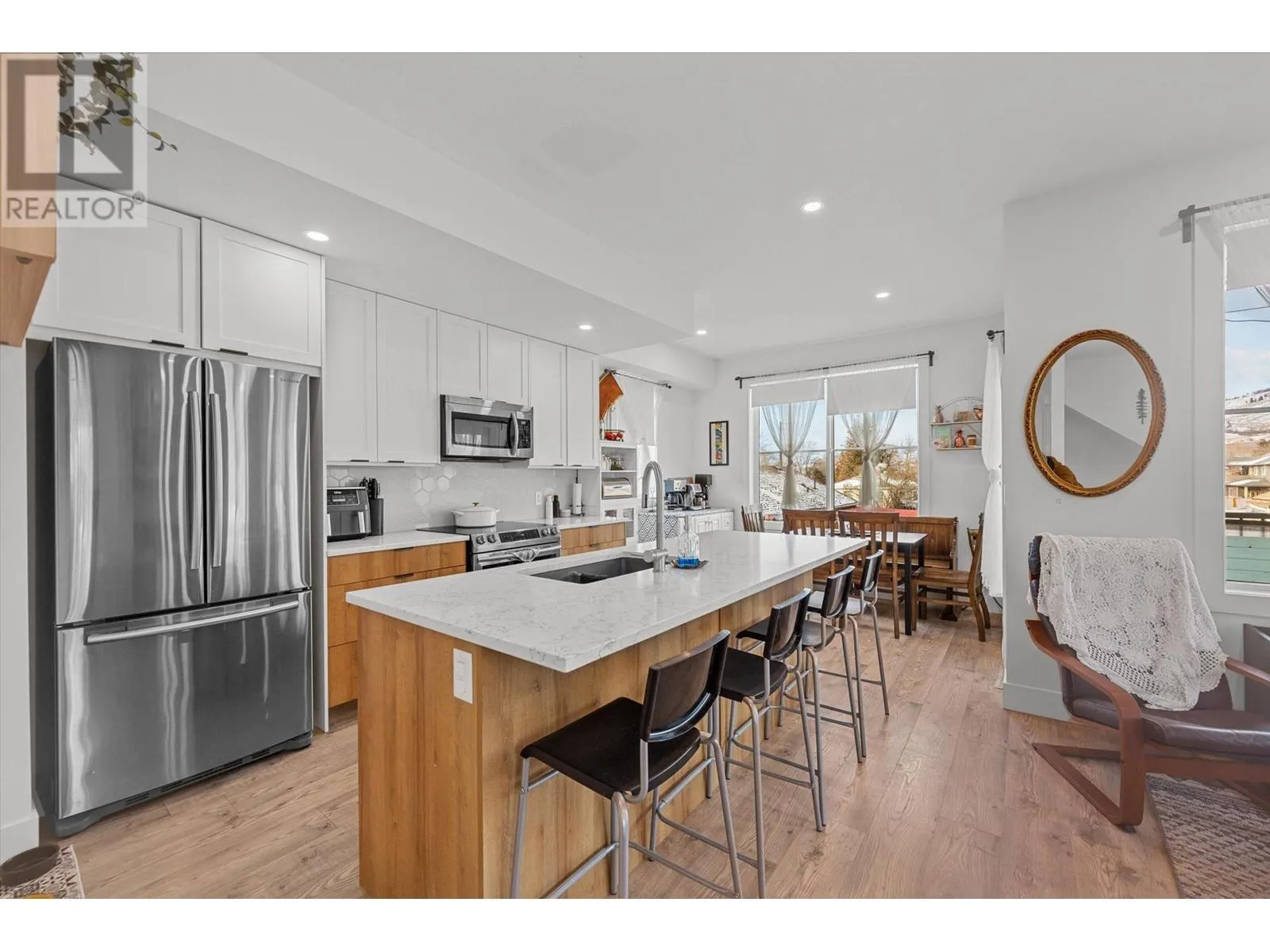 3911 27 Avenue Unit# 202