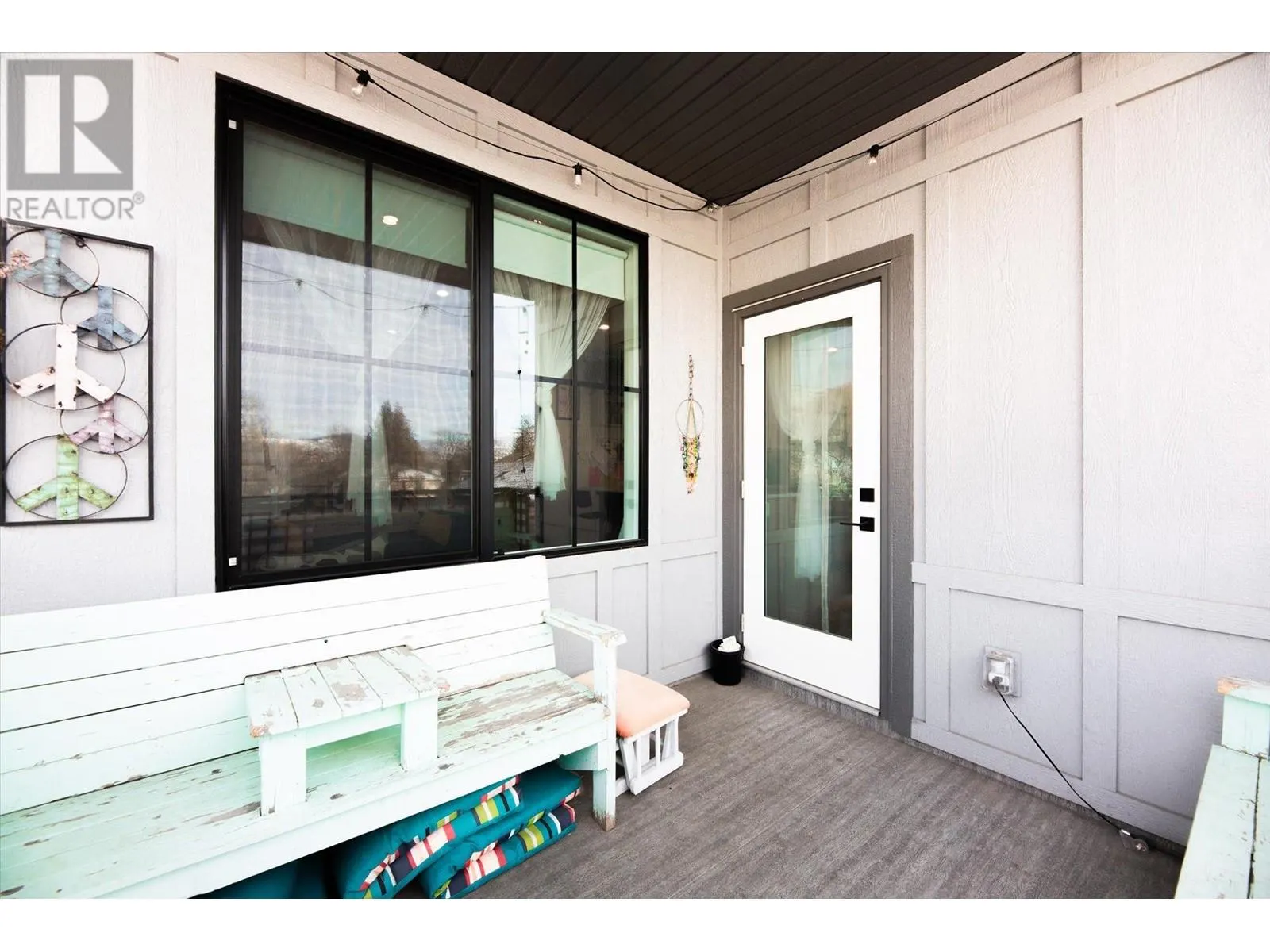 3911 27 Avenue Unit# 202