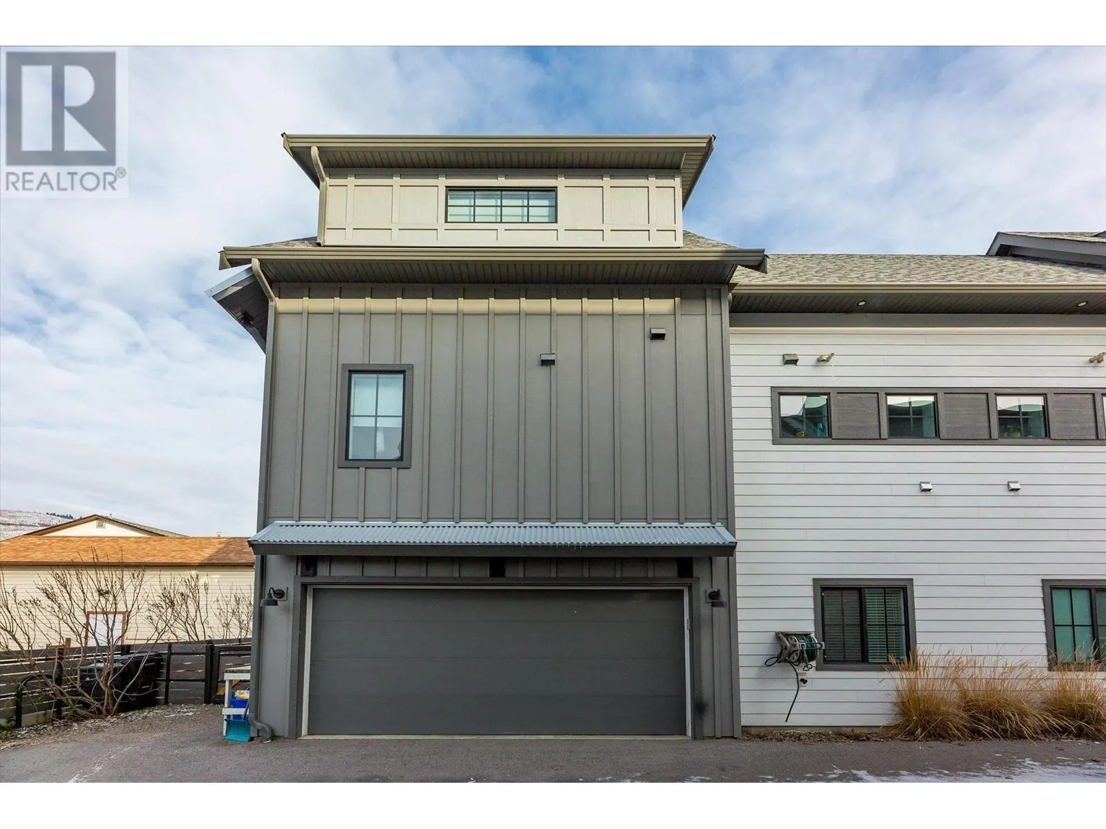 3911 27 Avenue Unit# 202